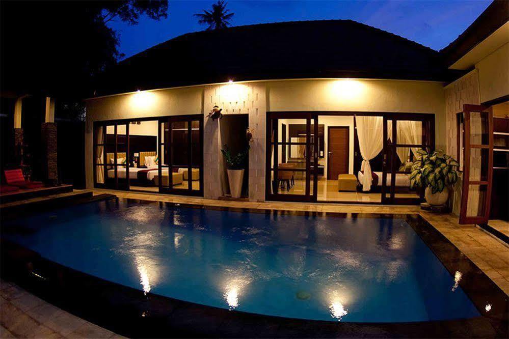 M Two Villas Seminyak Экстерьер фото