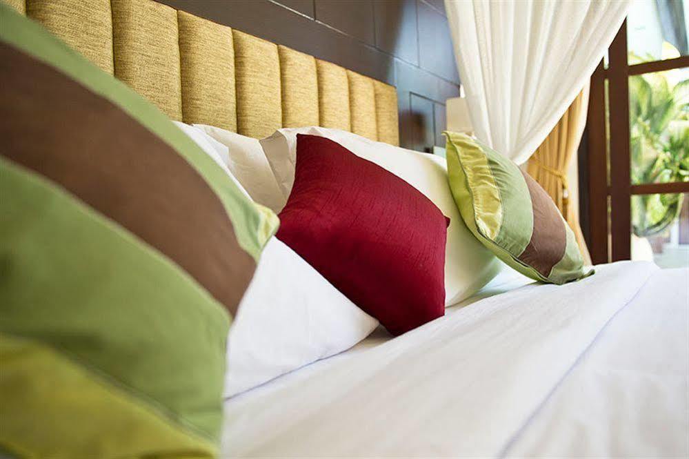 M Two Villas Seminyak Экстерьер фото