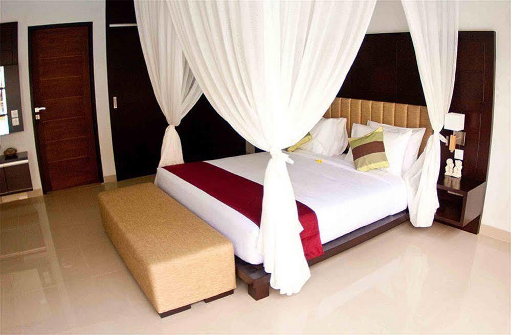 M Two Villas Seminyak Экстерьер фото
