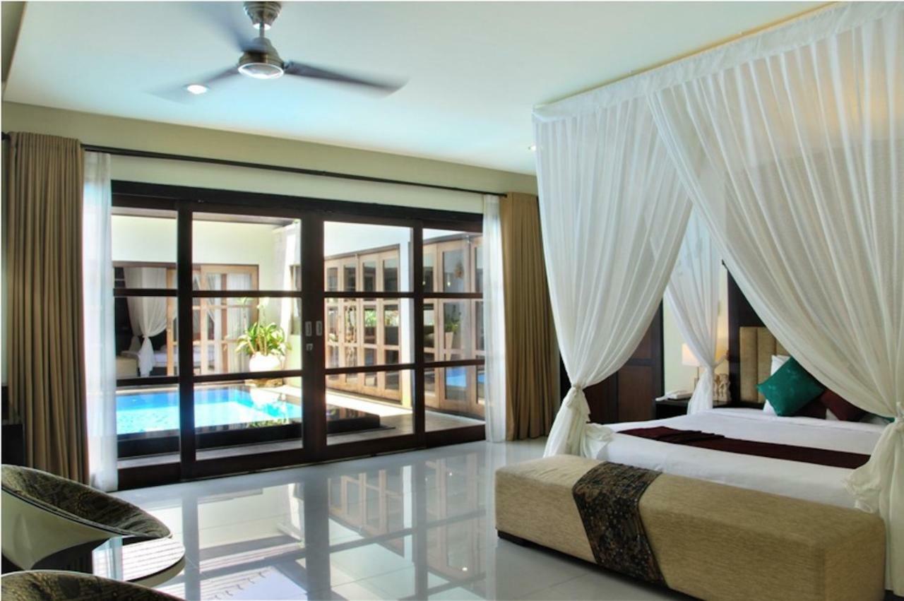 M Two Villas Seminyak Экстерьер фото